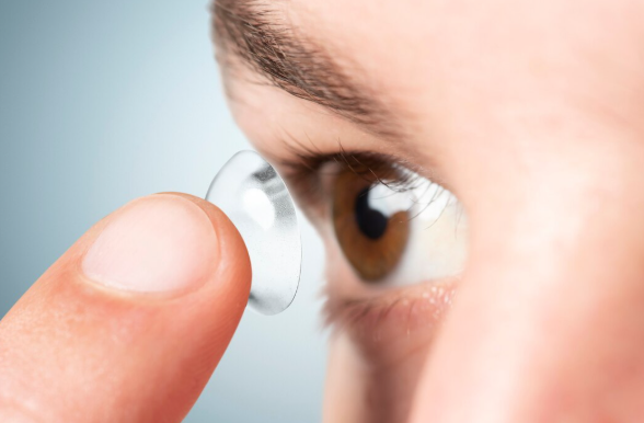 Akıllı Lens Ameliyatı - Prof. Dr. Hasan Ali Bayhan